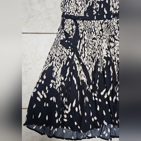 Vintage look modcloth dress medium - Picture 2 of 6